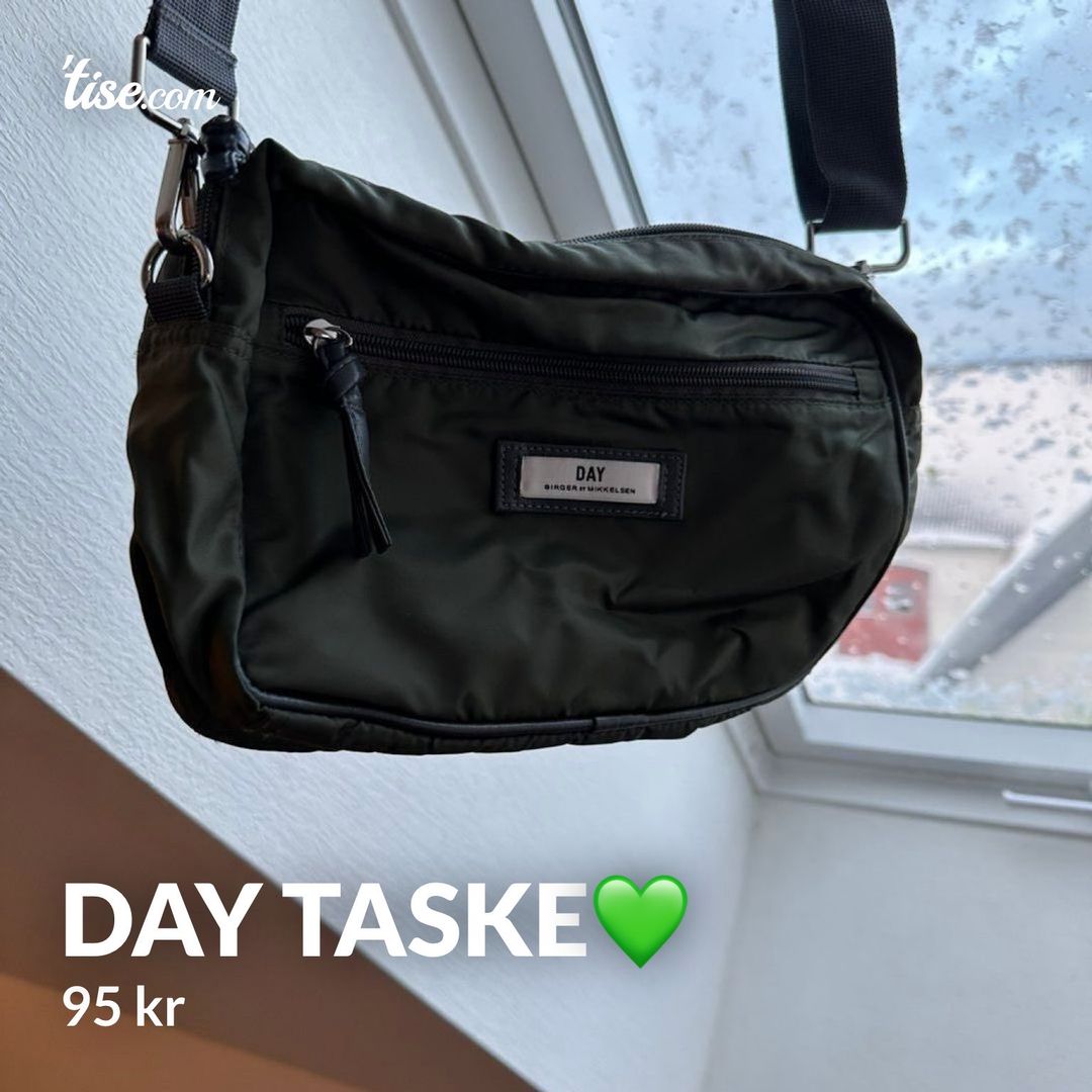 DAY taske💚