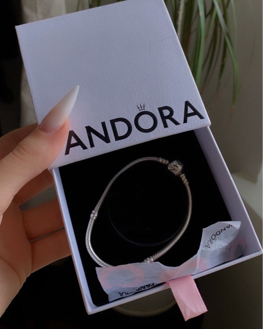 PANDORA BRACELET