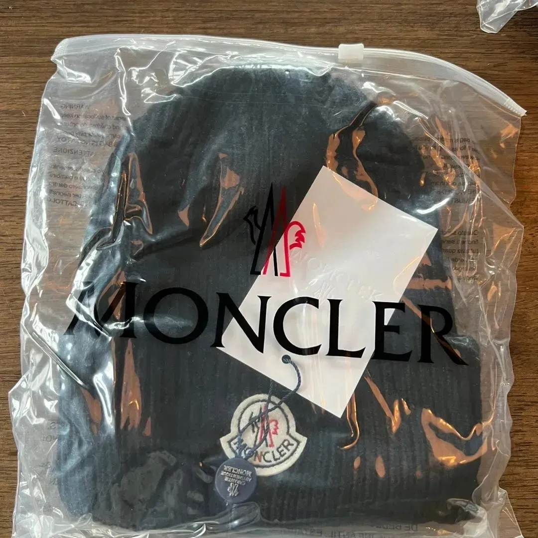 Moncler lue