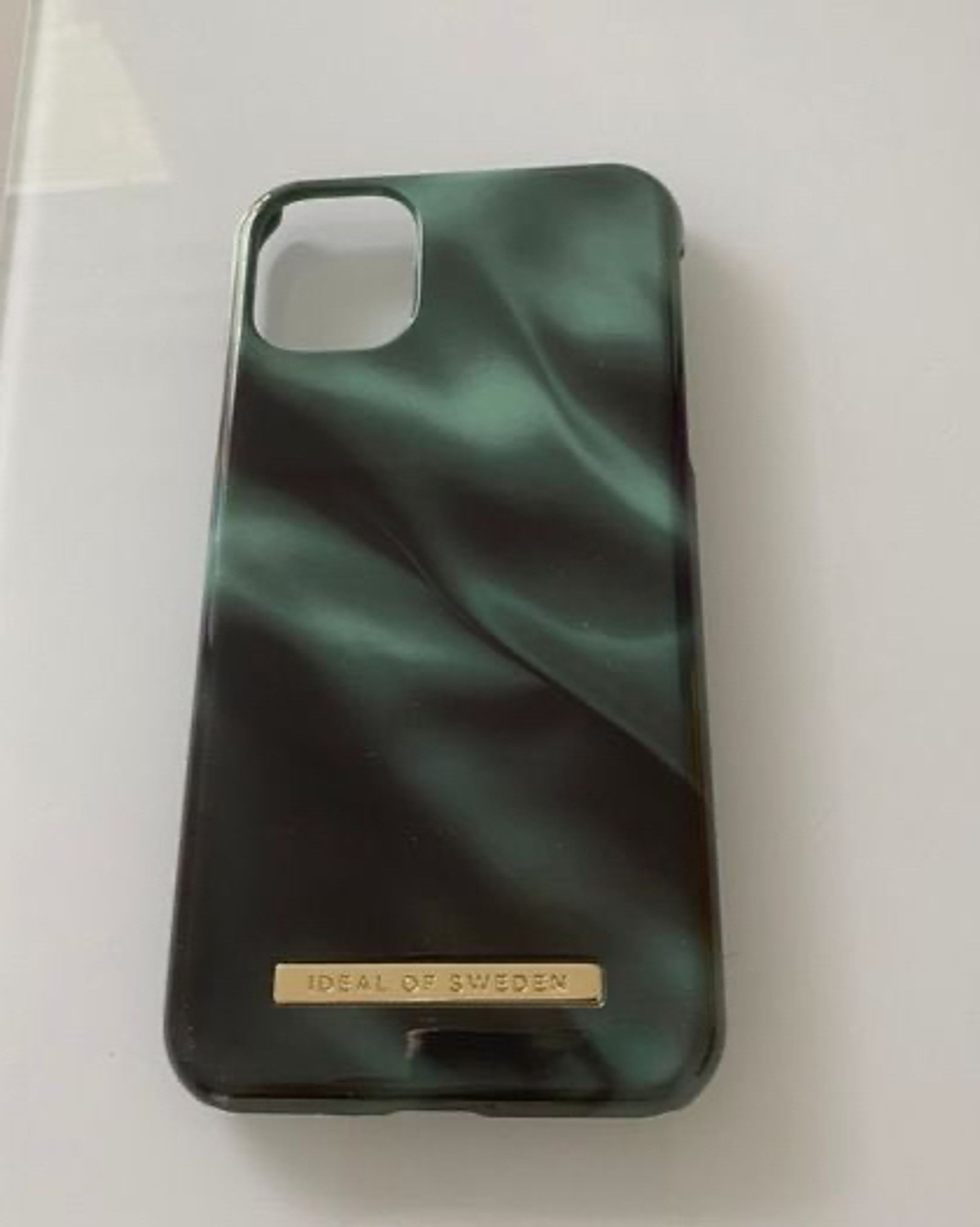 Iphone cover