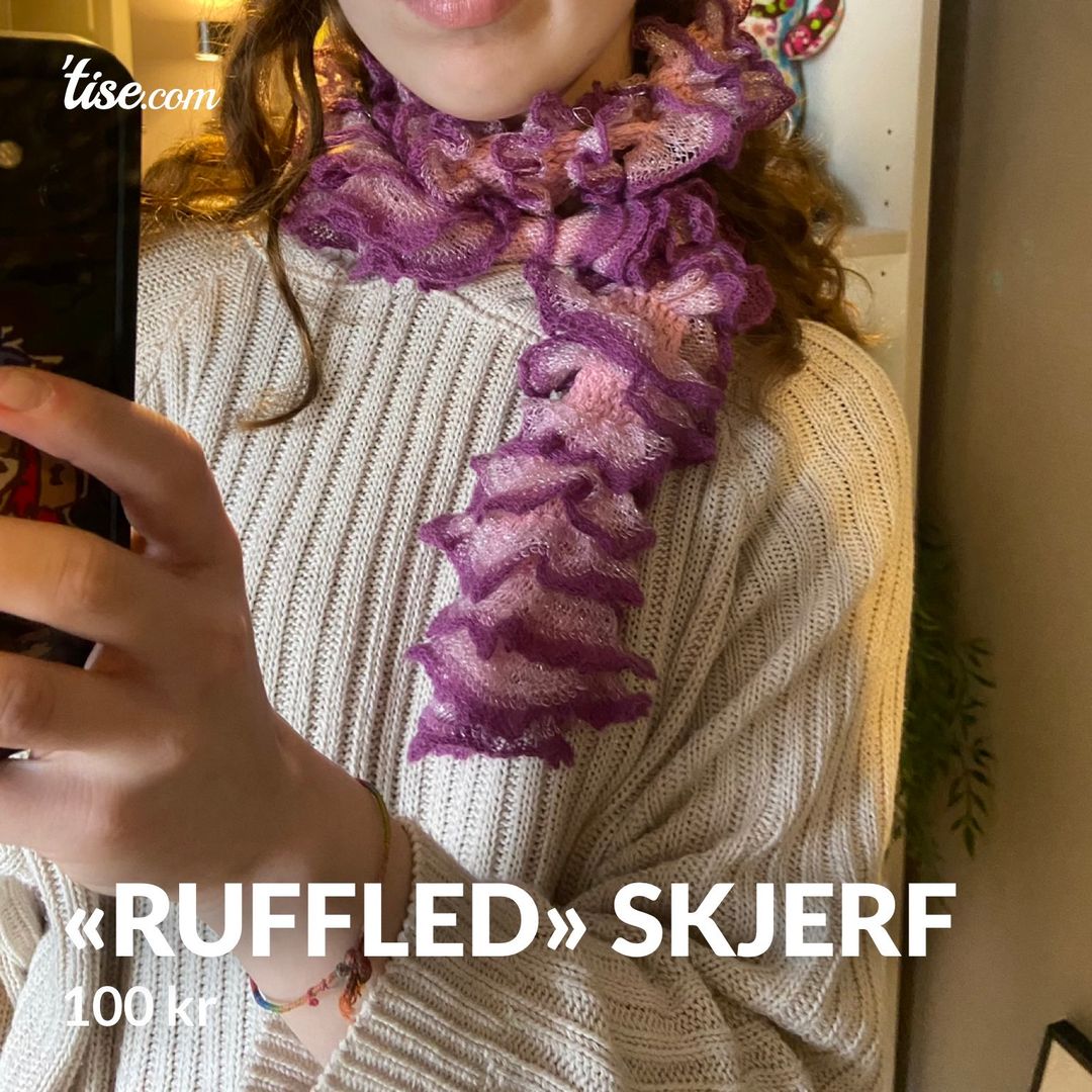 «Ruffled» skjerf