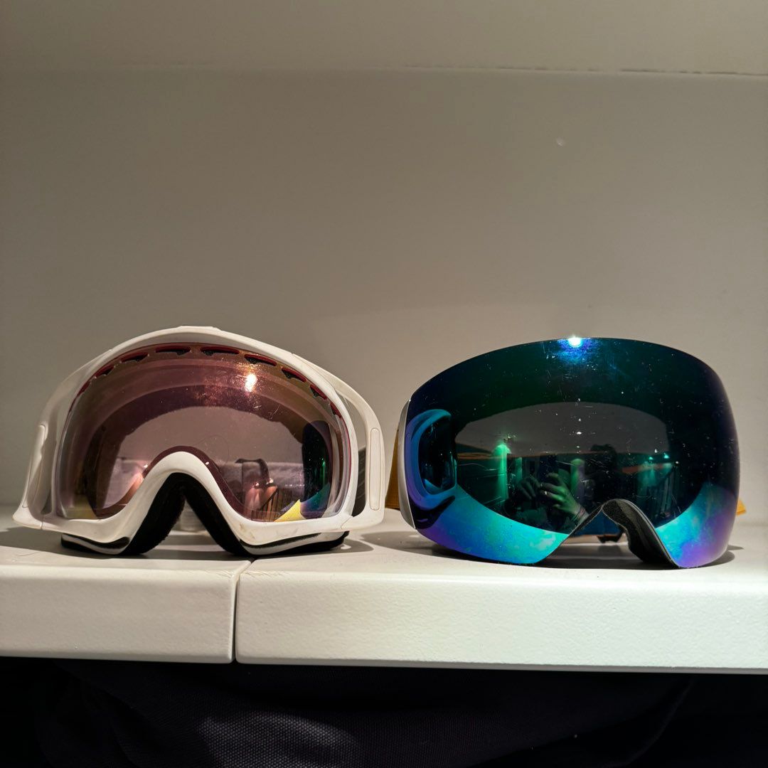 Oakley goggles