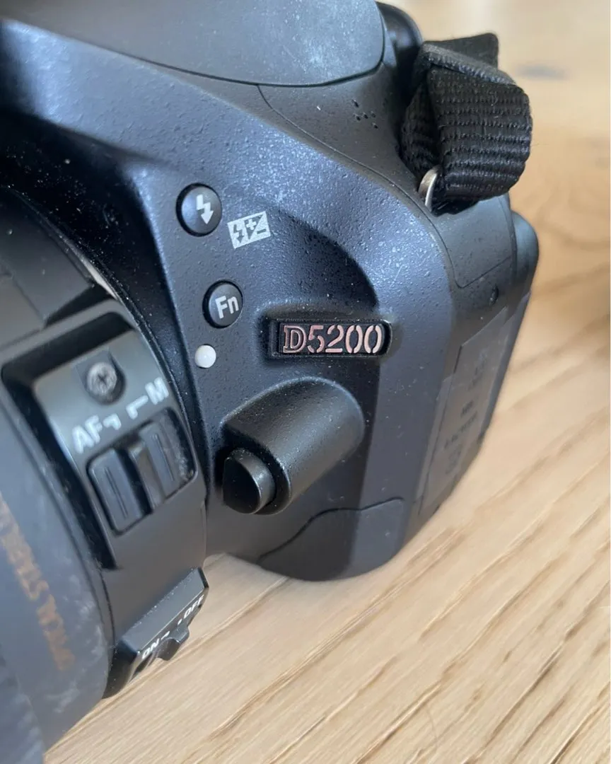 Nikon D5200