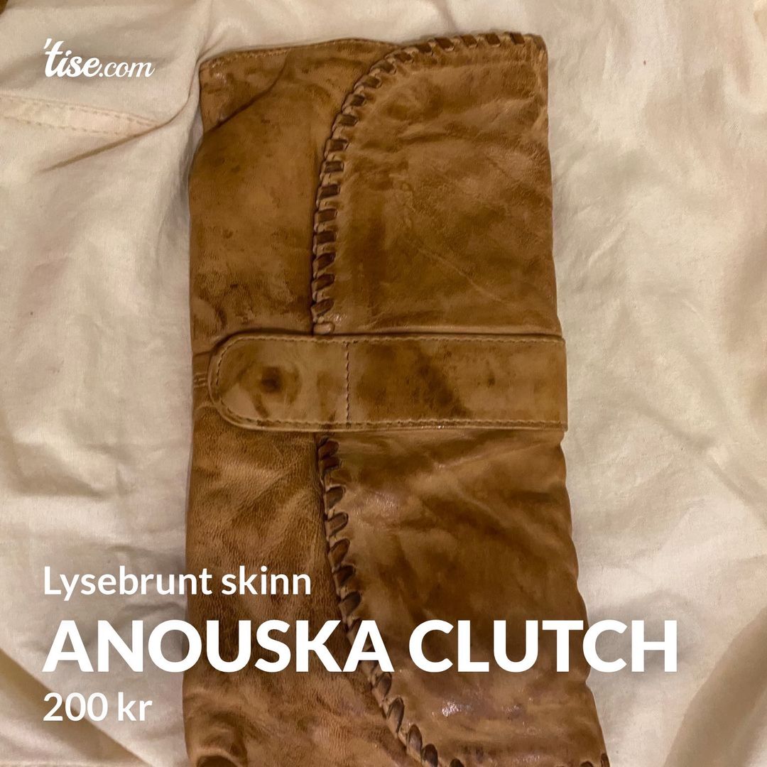 Anouska clutch