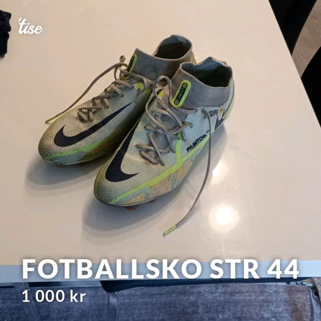 Fotballsko Str 44