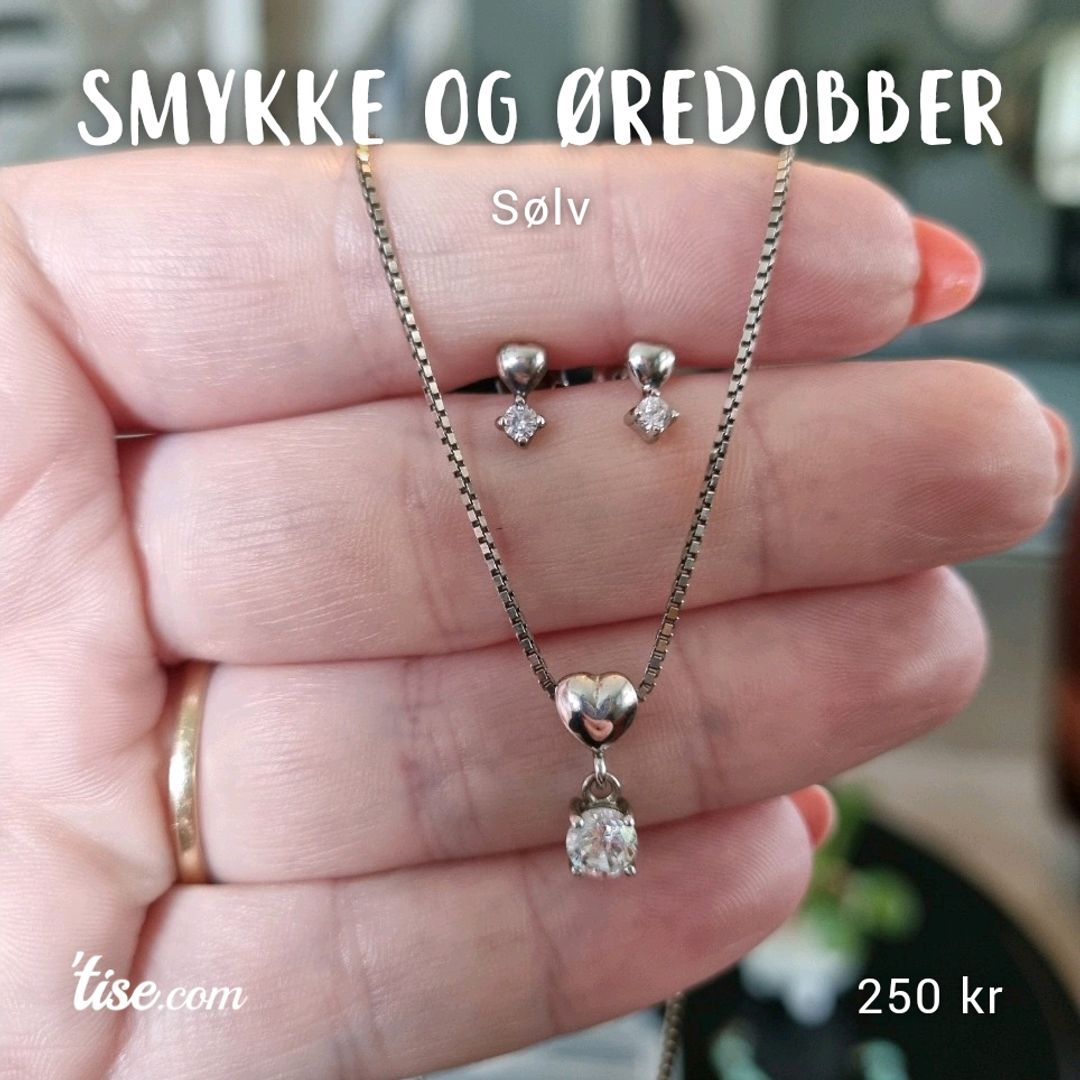 Smykke og øredobber