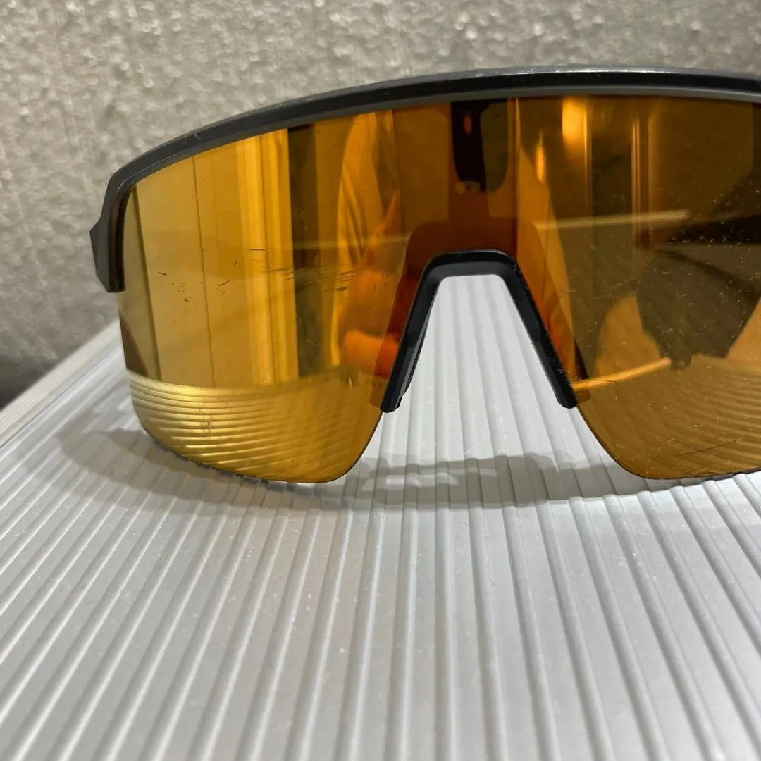 Oakley Sutro Lite