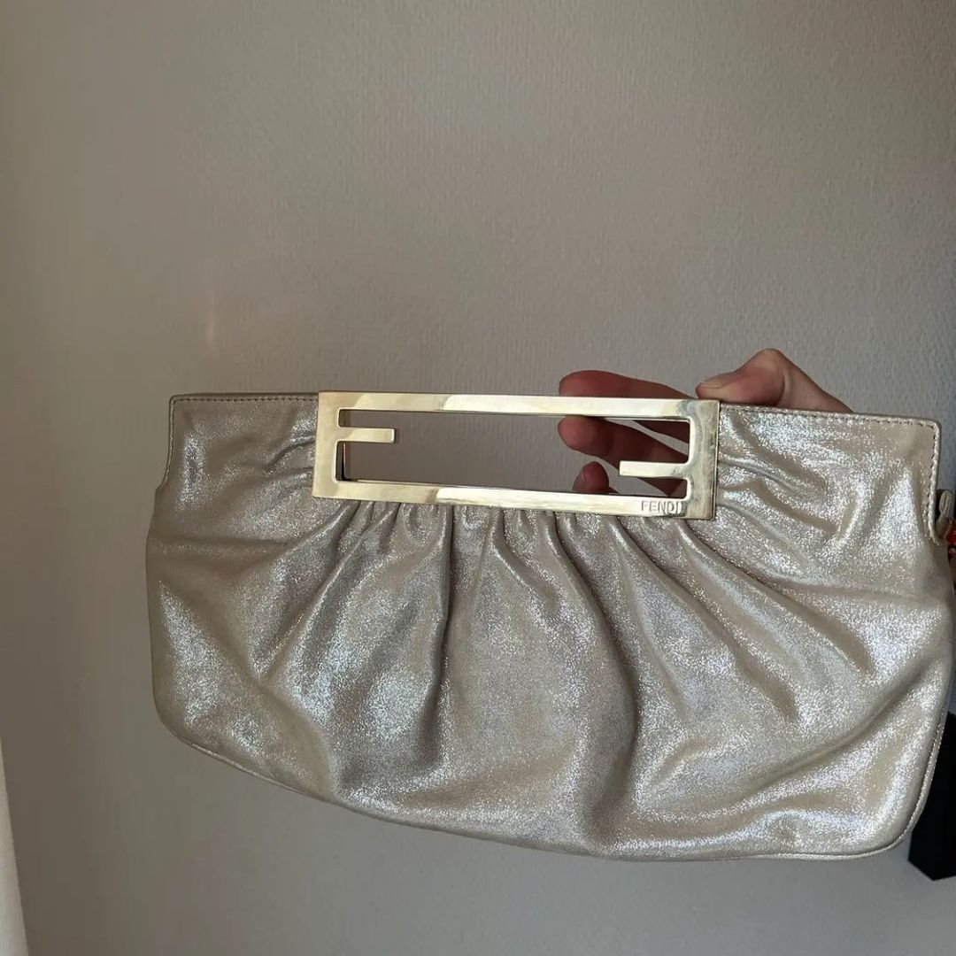 FEMDI CLUTCH