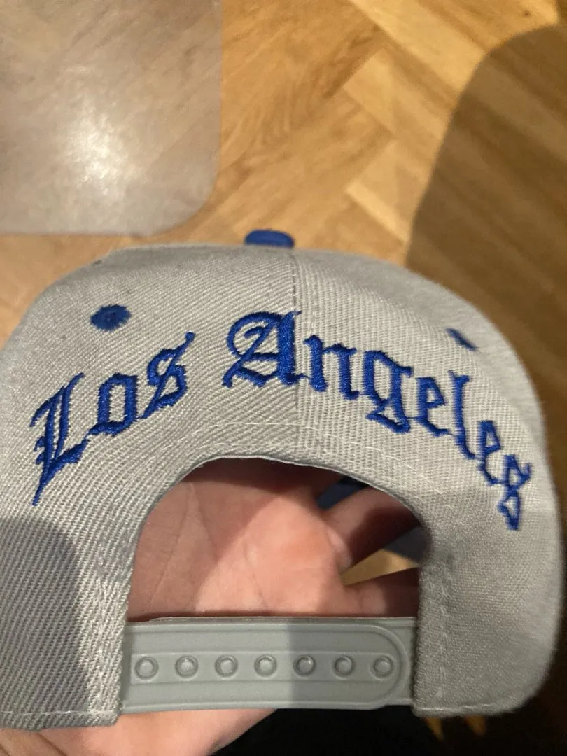 Los angeles cap