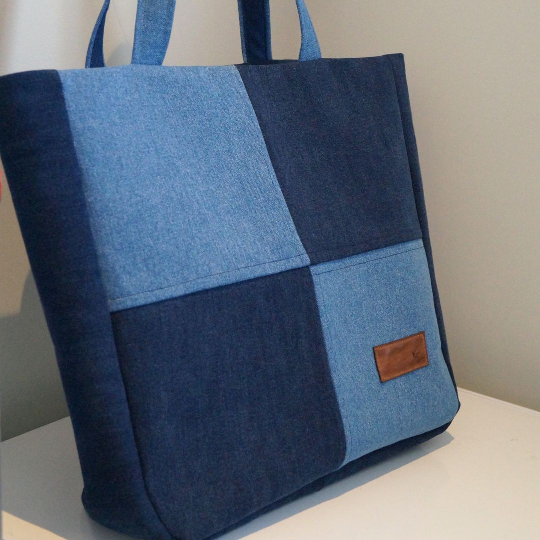 Denim tote bag