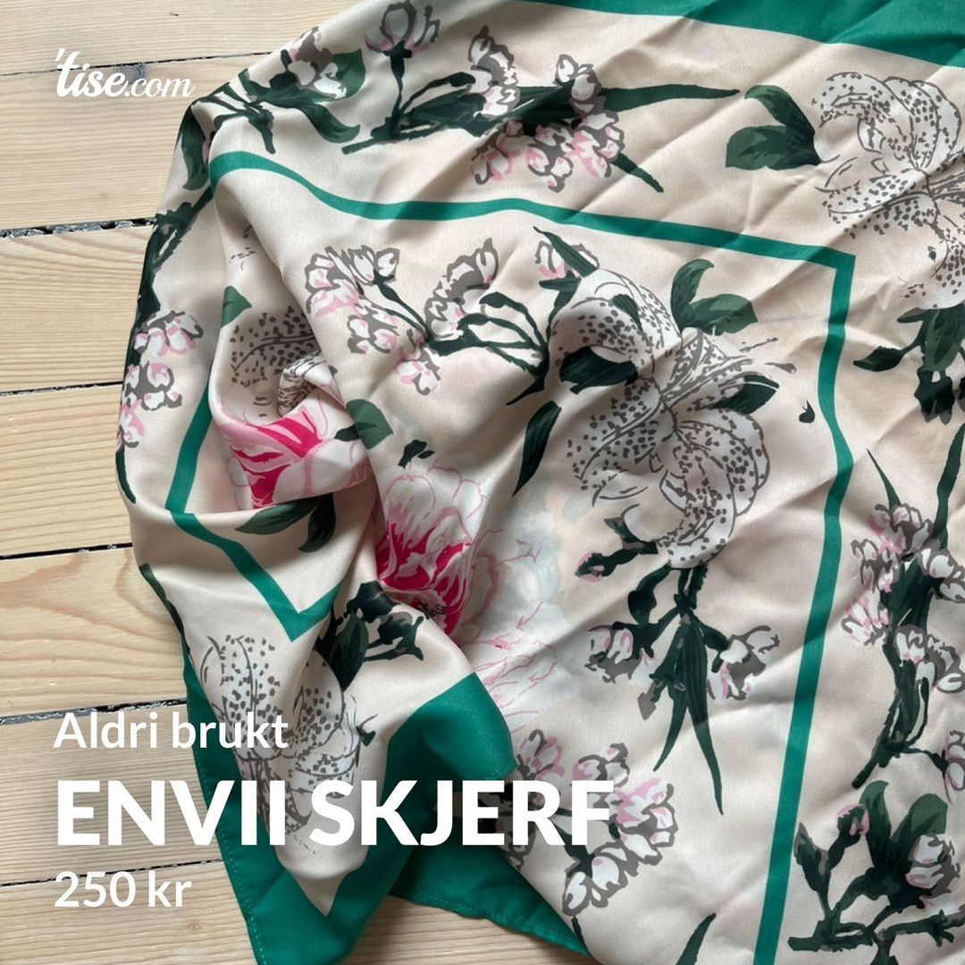 Envii skjerf