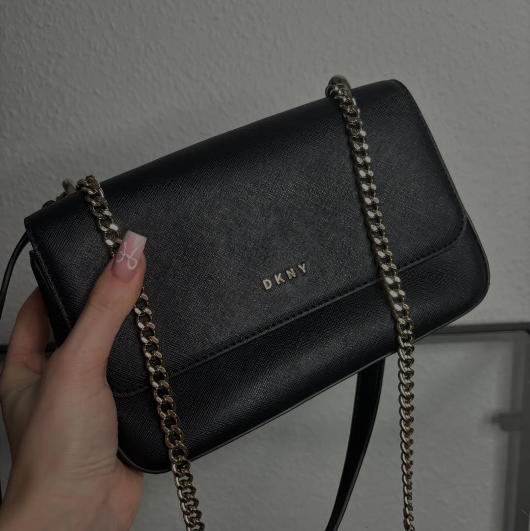 DKNY taske