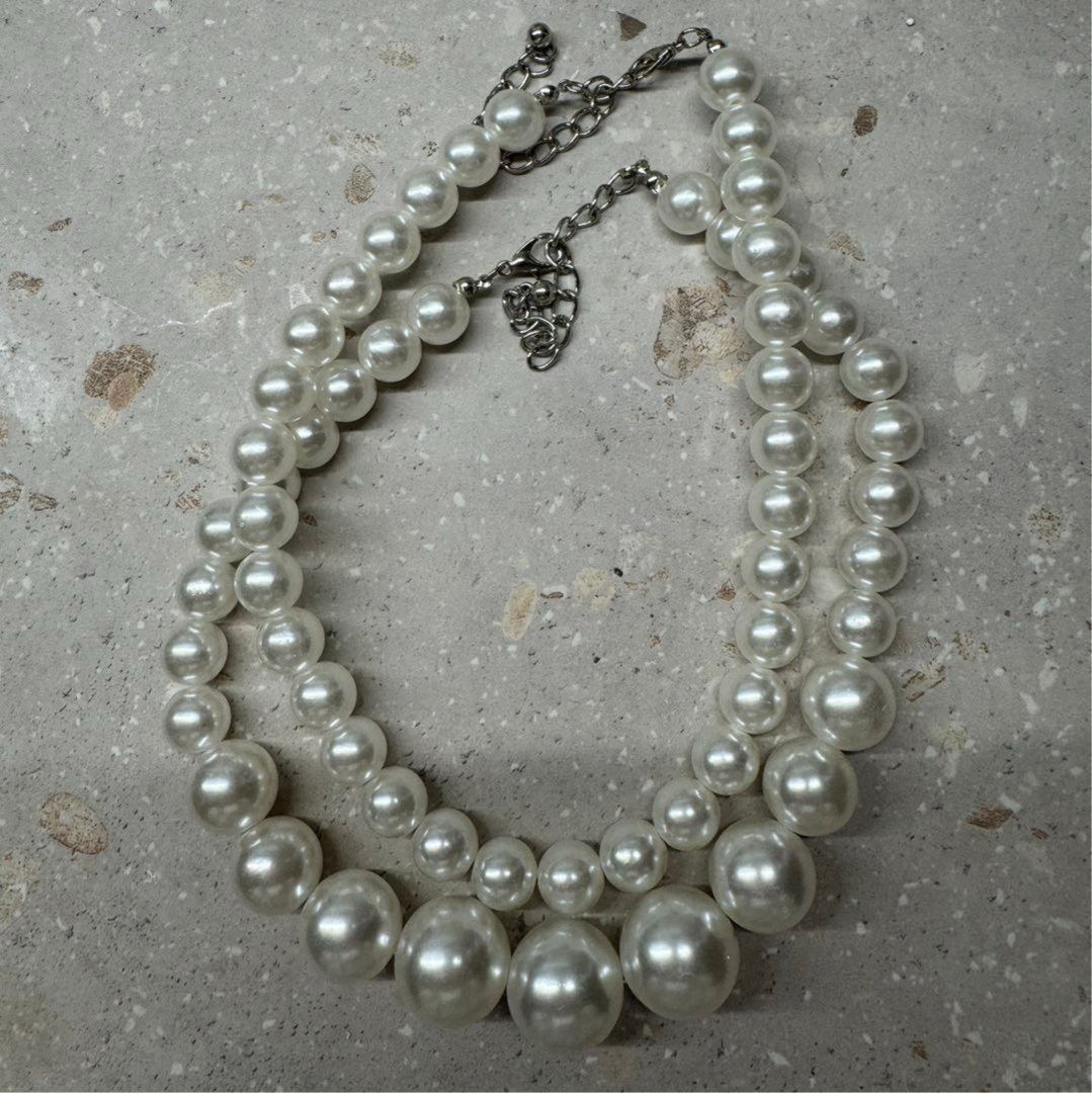 Pearl jewelry