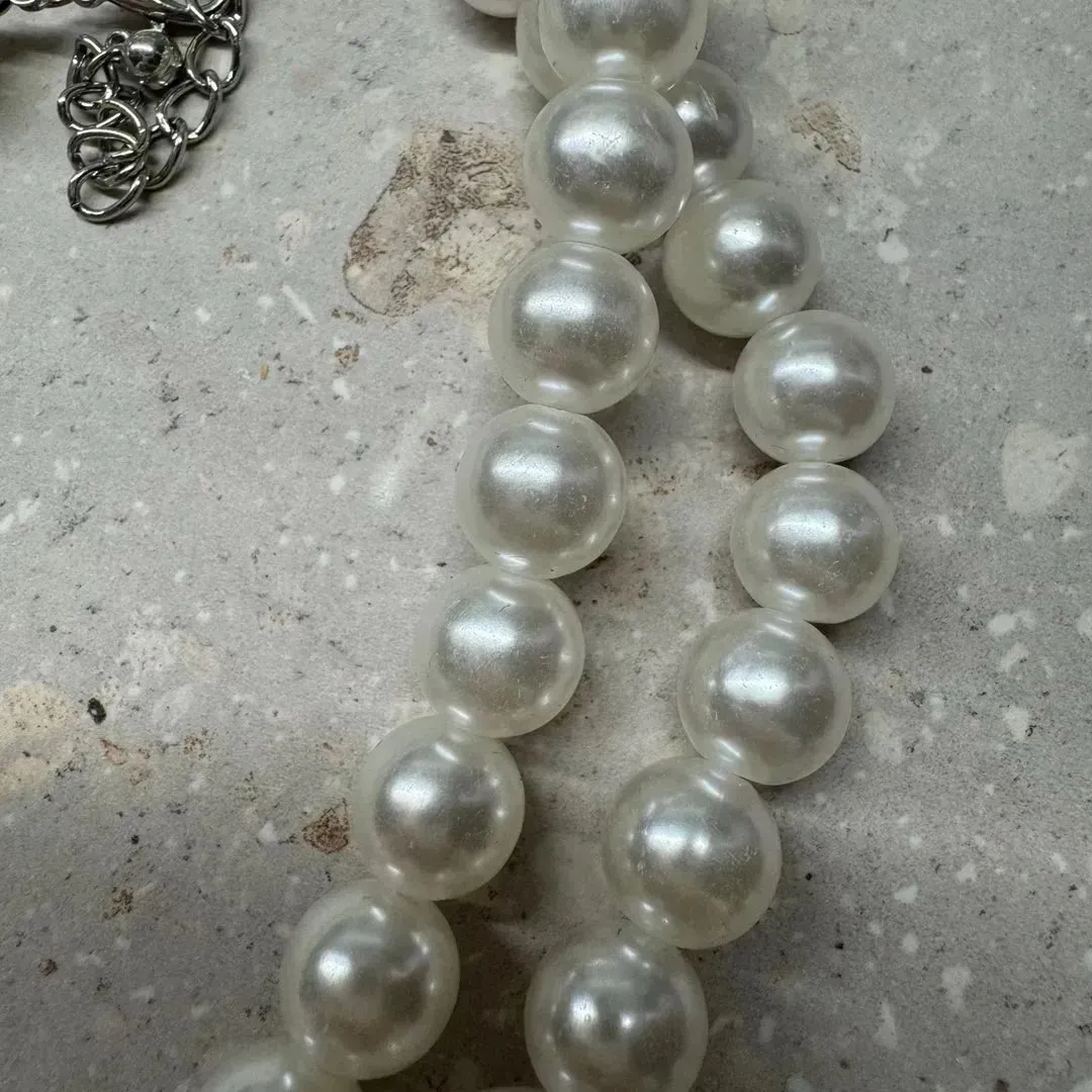 Pearl jewelry