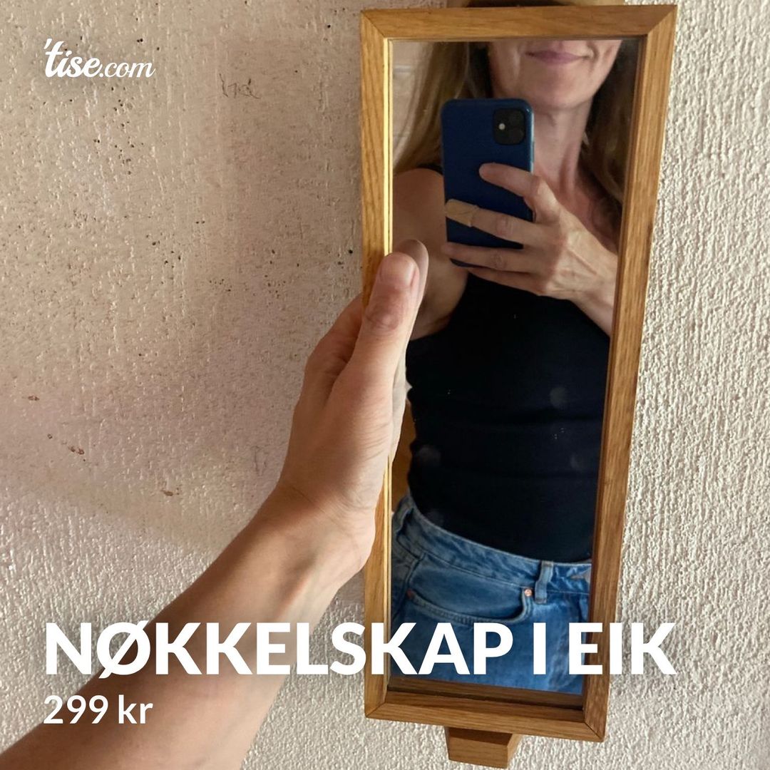 Nøkkelskap i eik