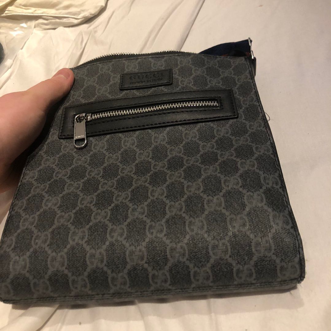 Gucci Messenger Bag