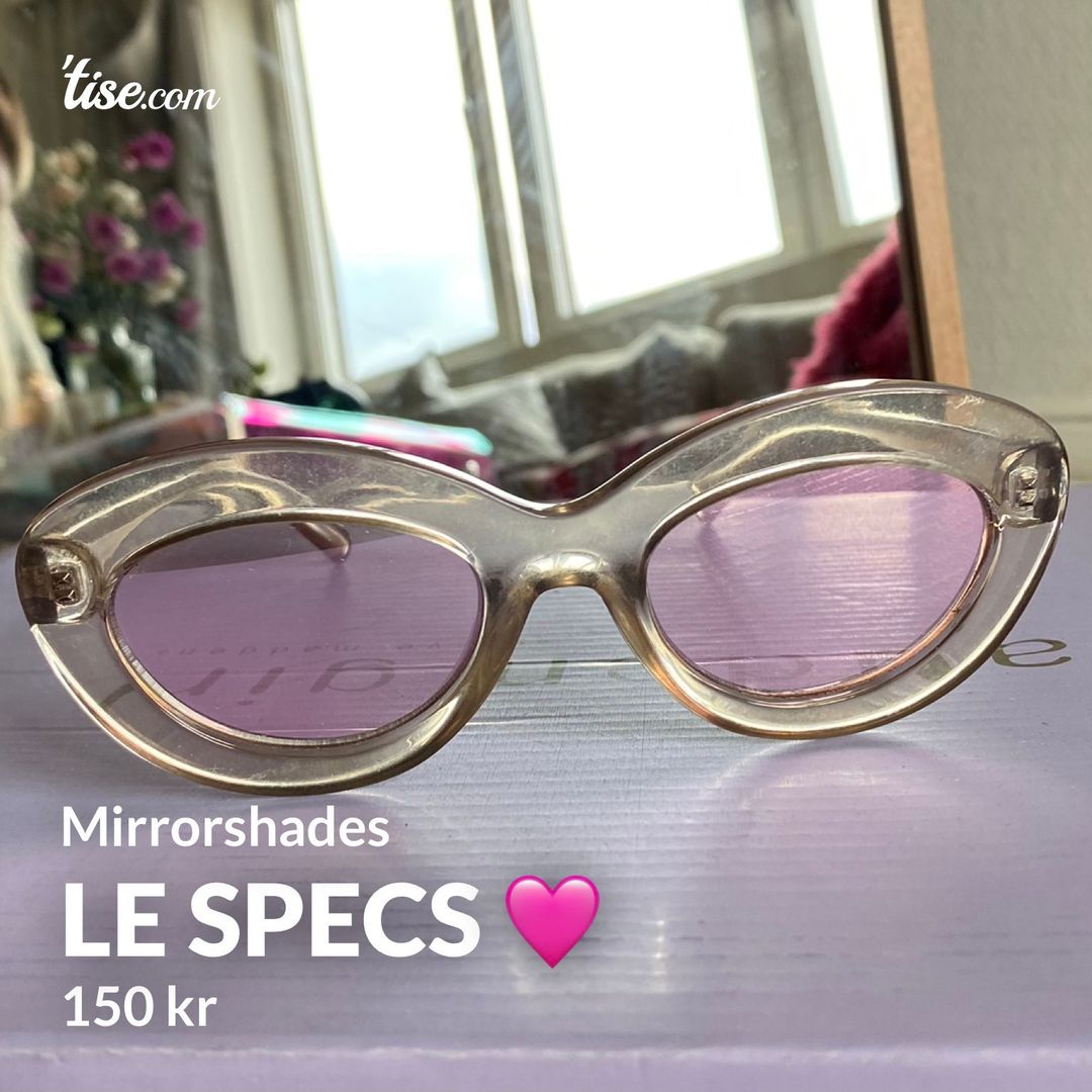 Le specs 🩷