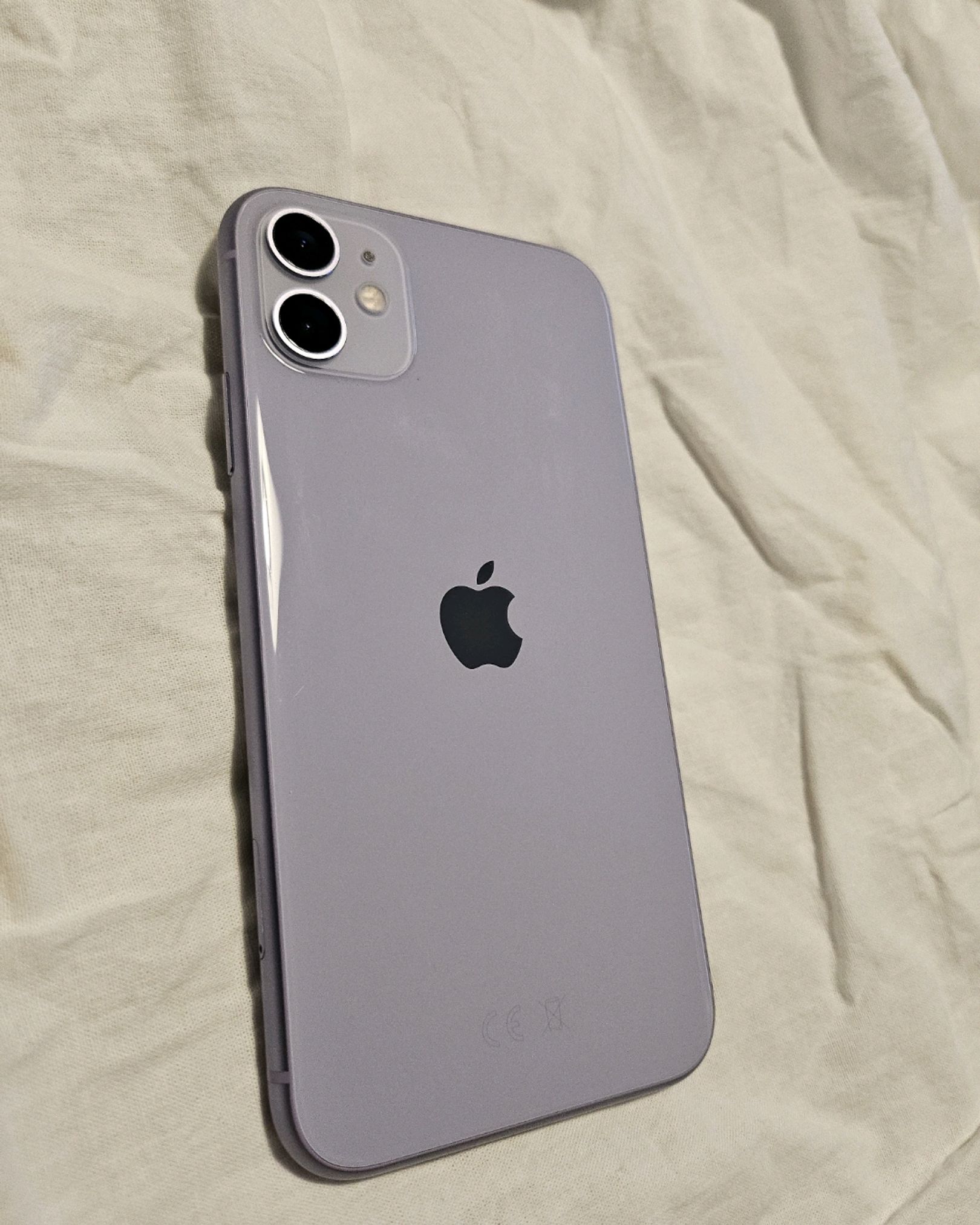 Iphone 11 (64Gt)