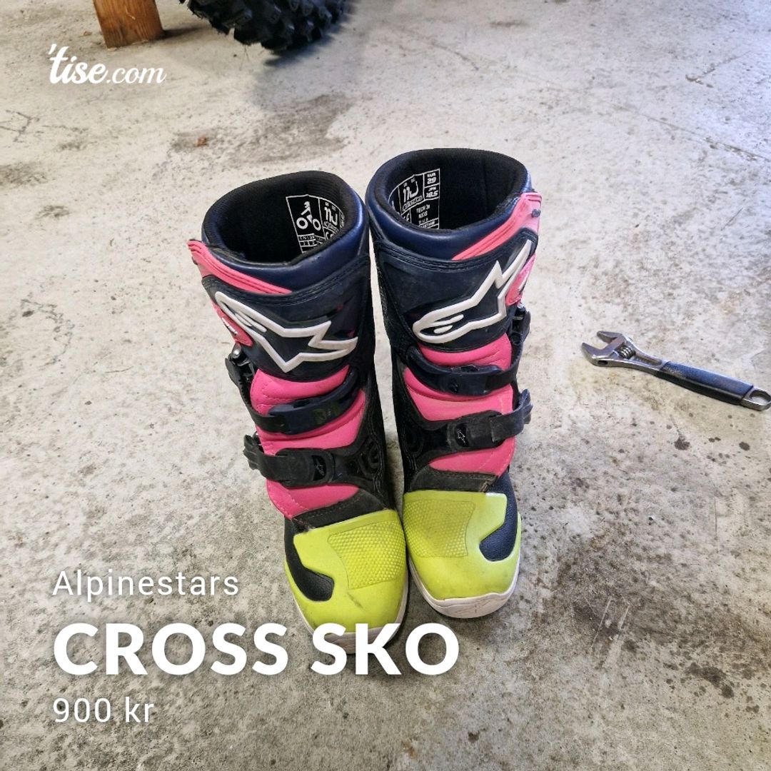 Cross Sko