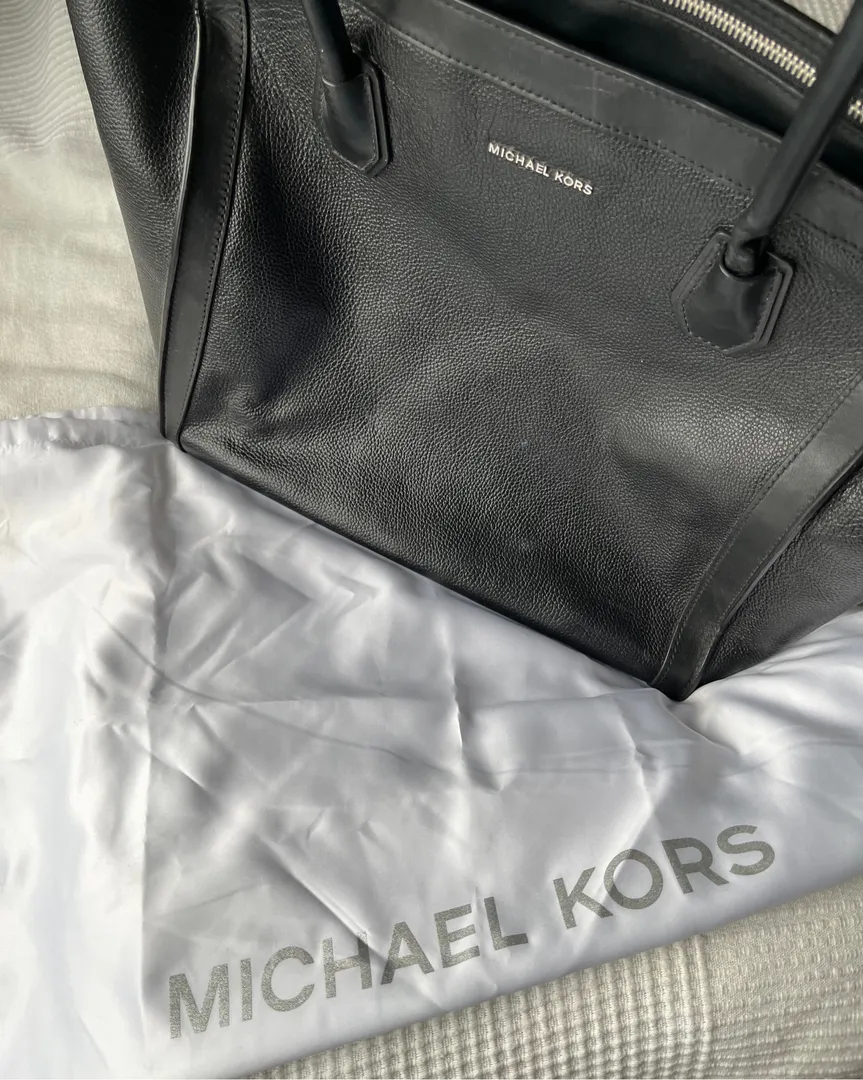 Michael Kors shopper