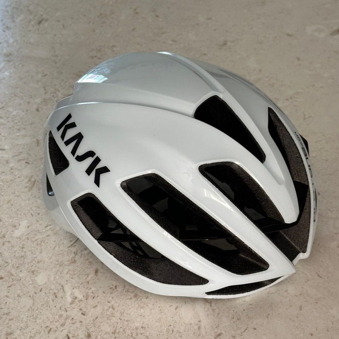 Kask protone strL