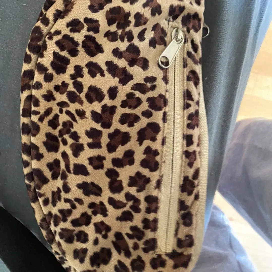 Leopard taske