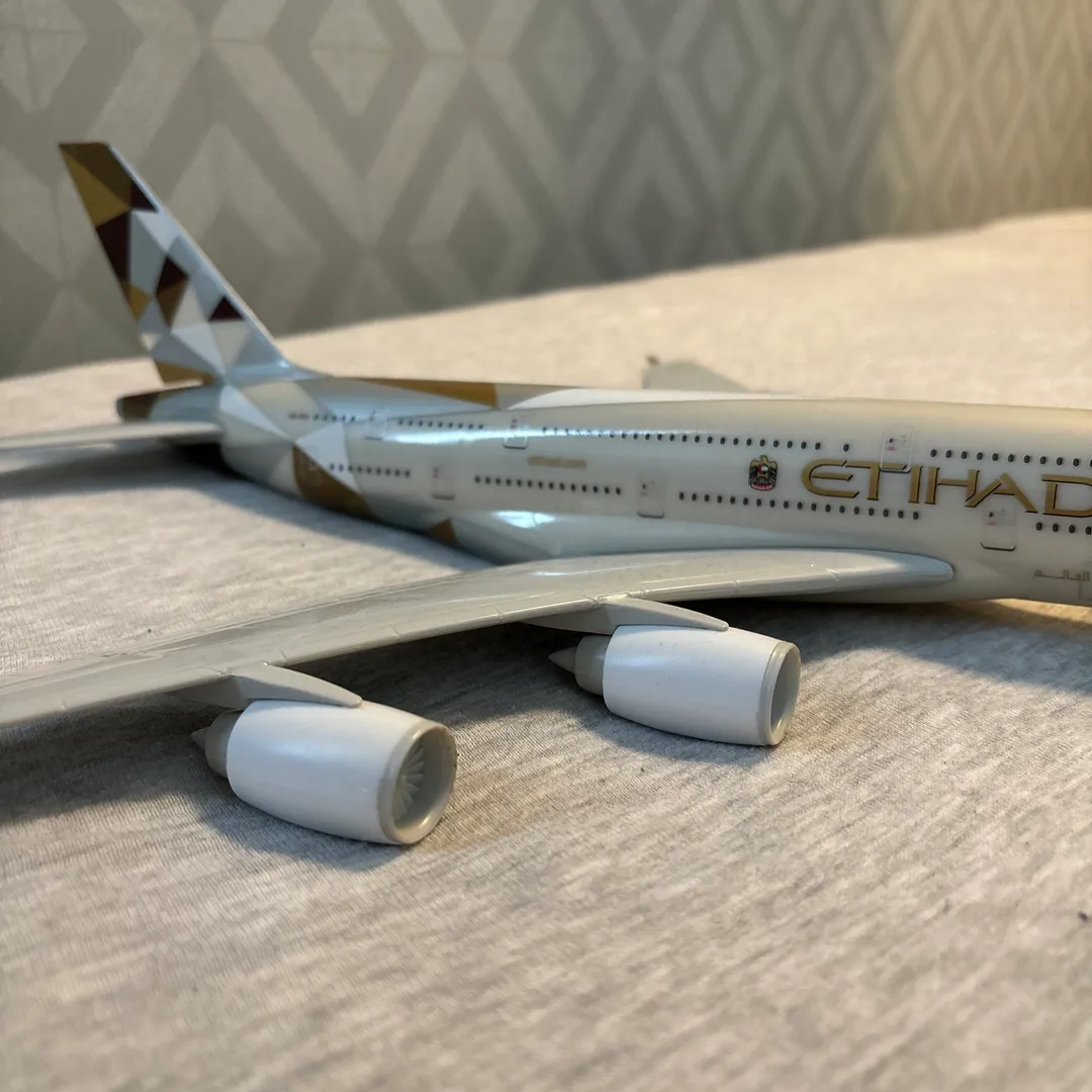 ETIHAD flymodell