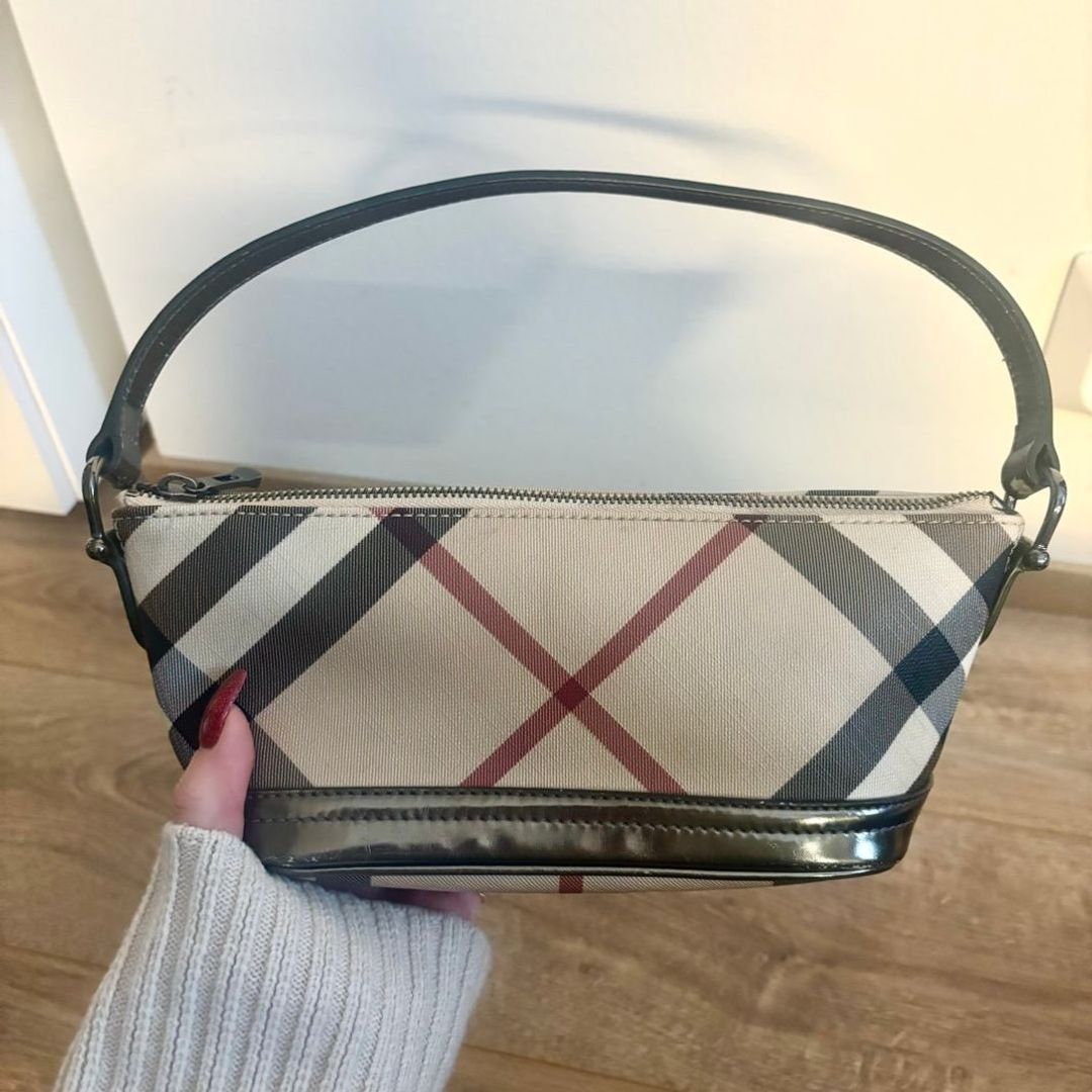 Burberry laukku