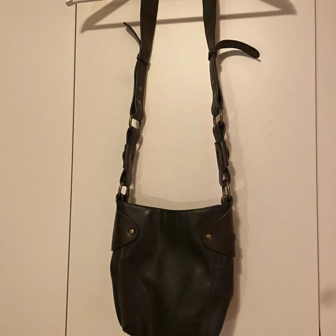 Brun shoulder bag