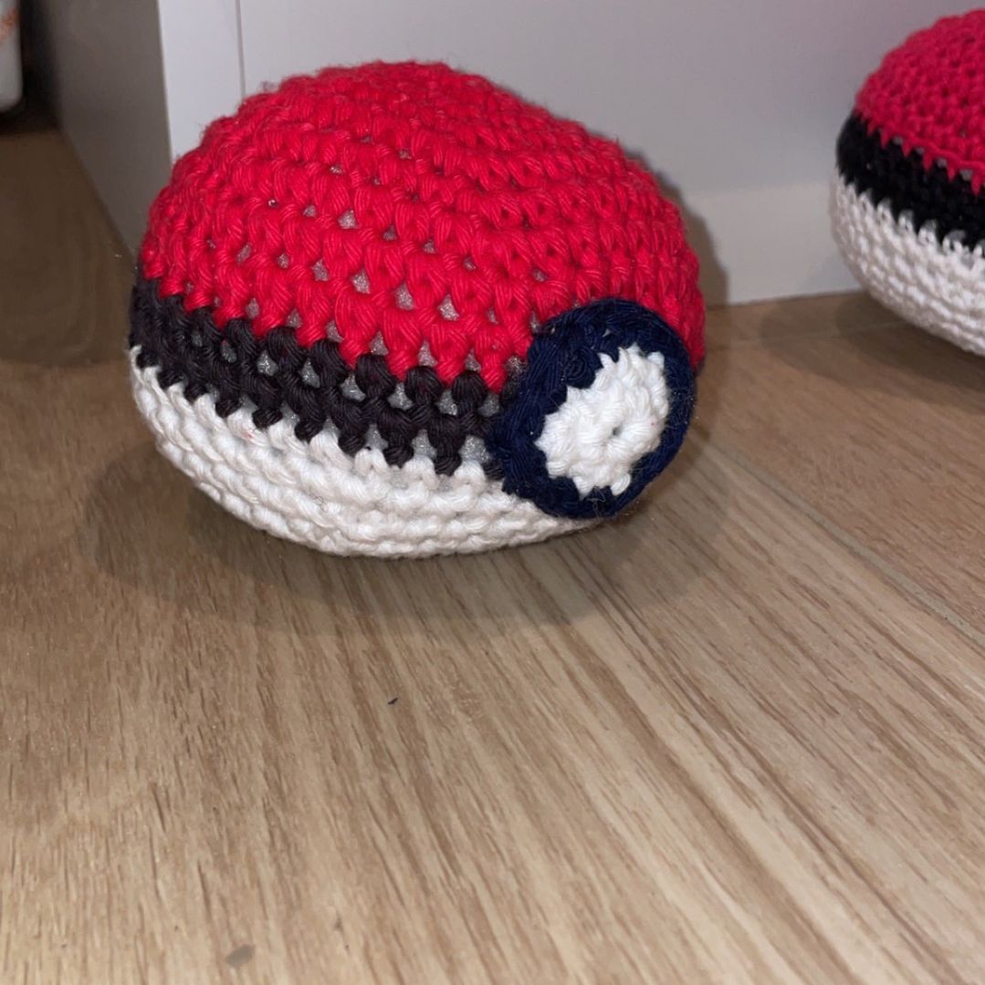 Pokeballer