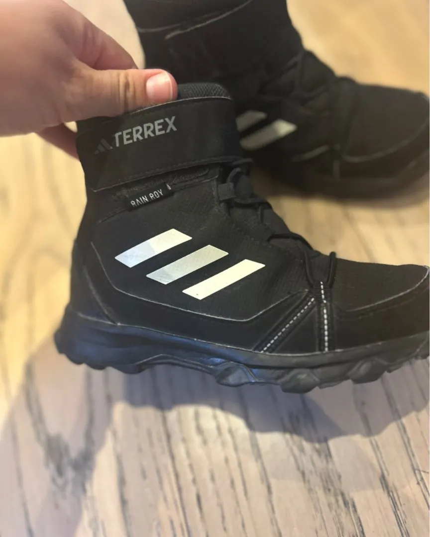 Adidas terrex snow