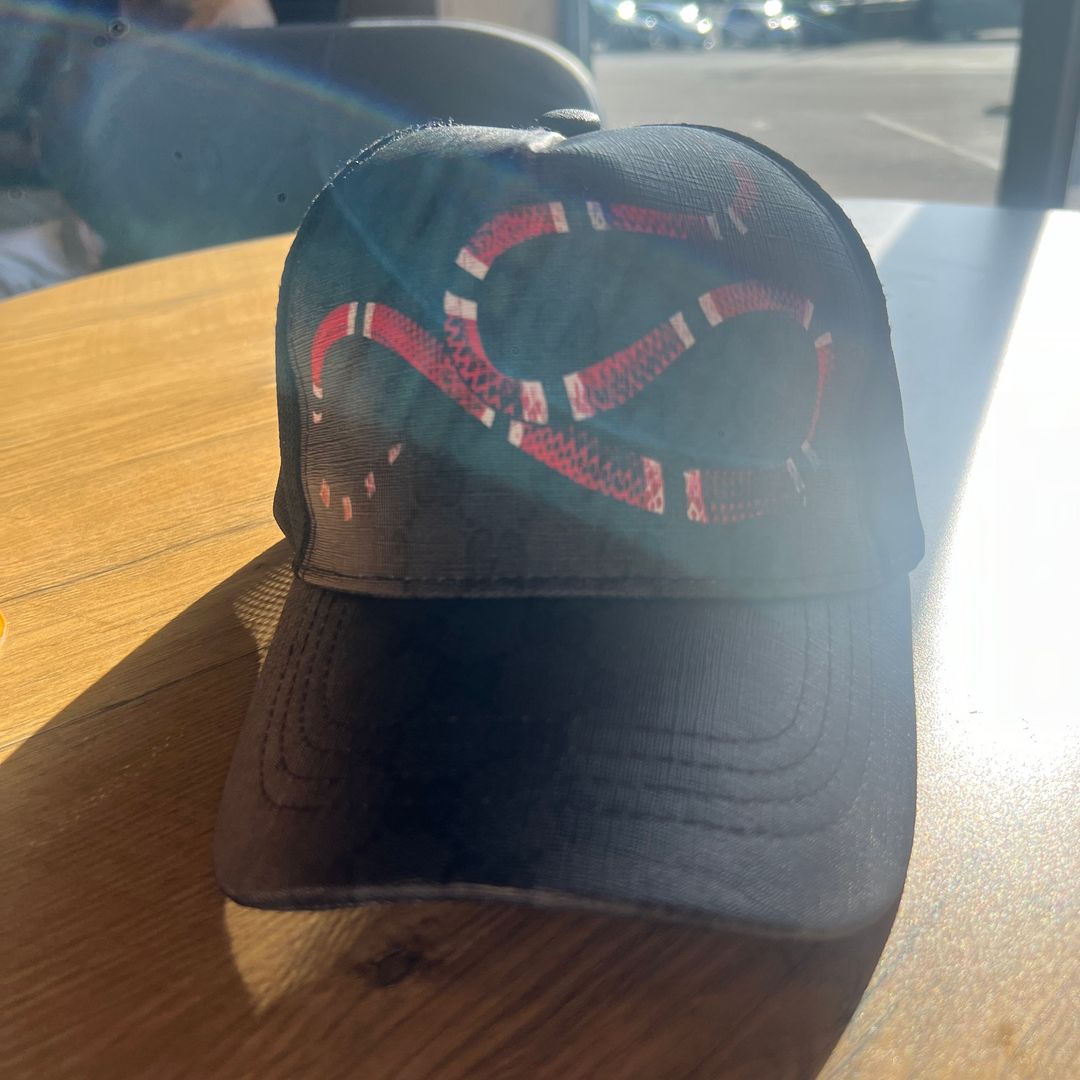 Gucci caps snake