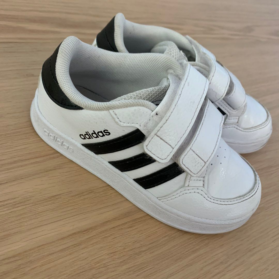 Adidas sko