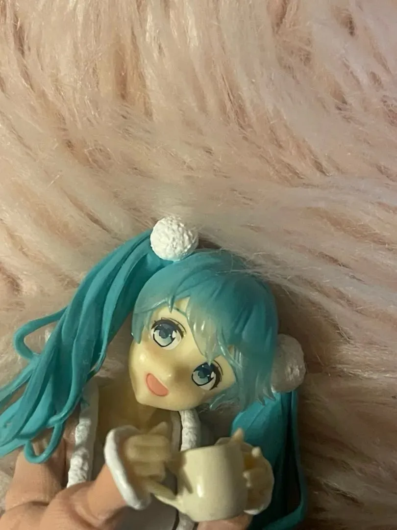 Miku figure