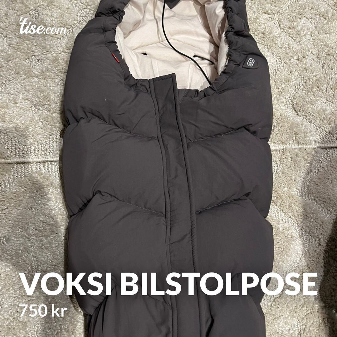 Voksi bilstolpose