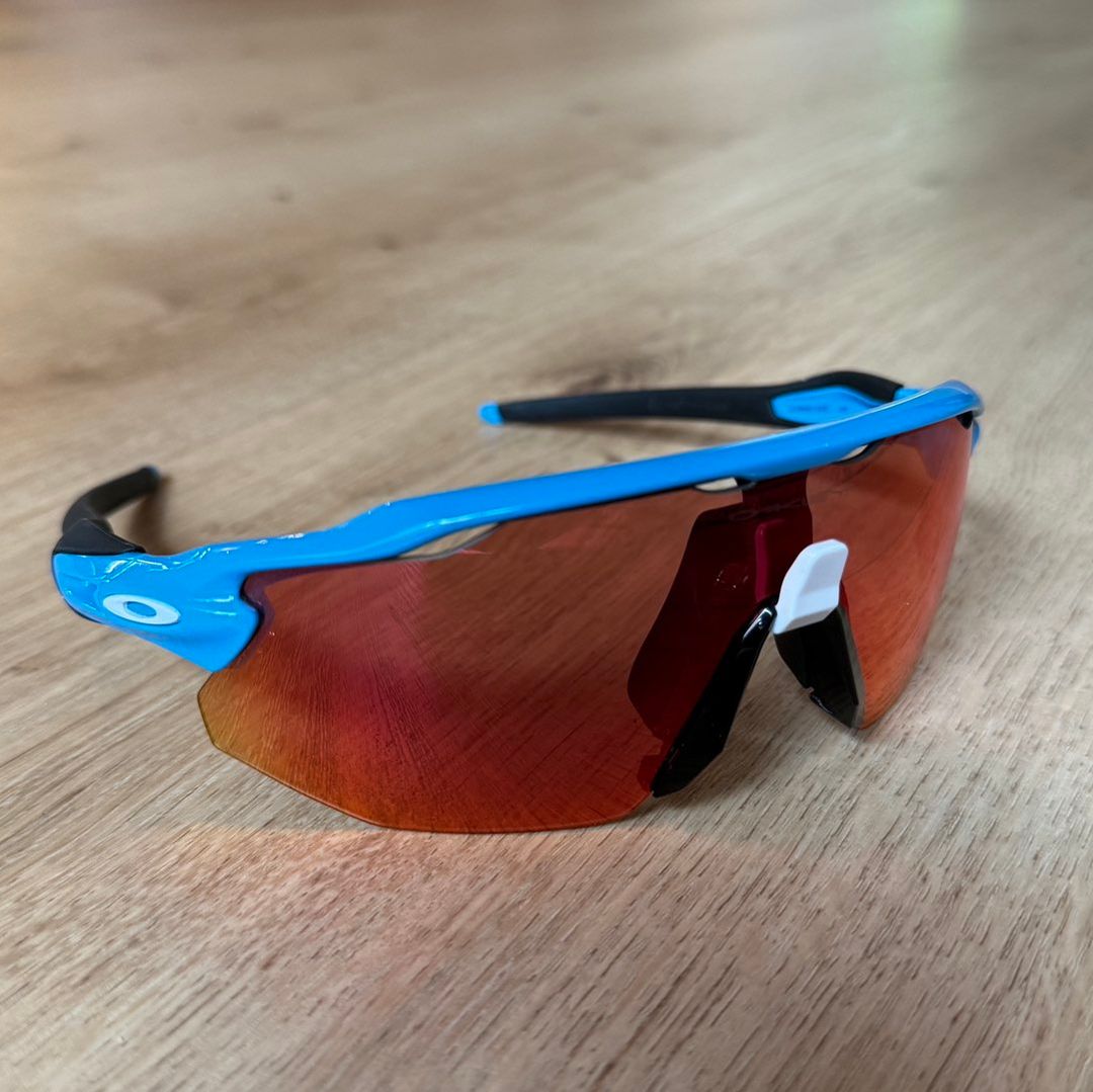 Oakley Radar EV