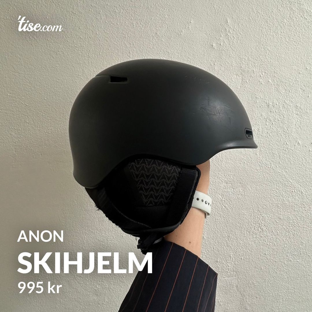 Skihjelm