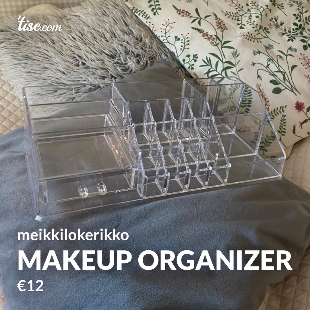 makeup organizer