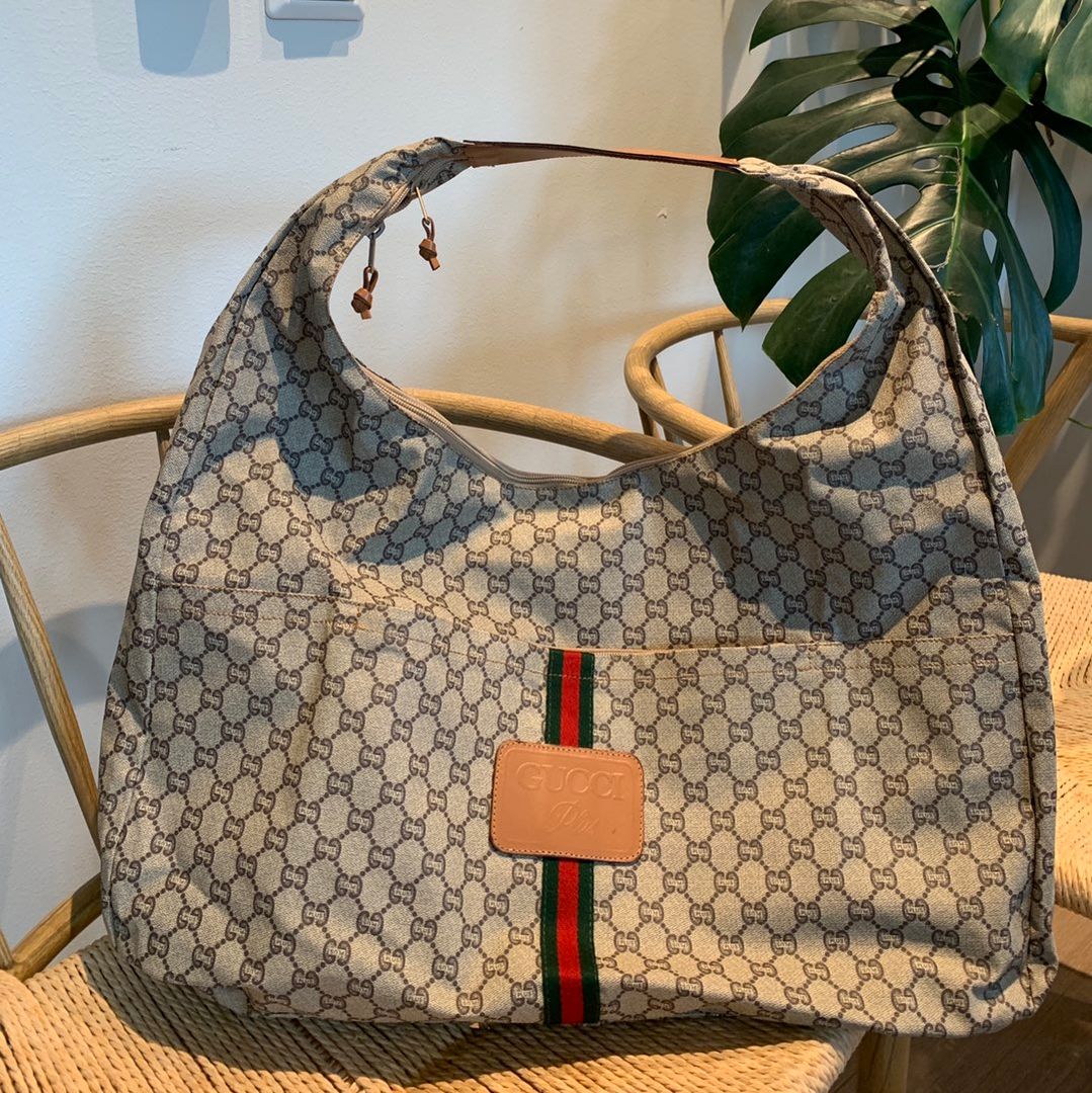 Gucci Hobo GG Plus