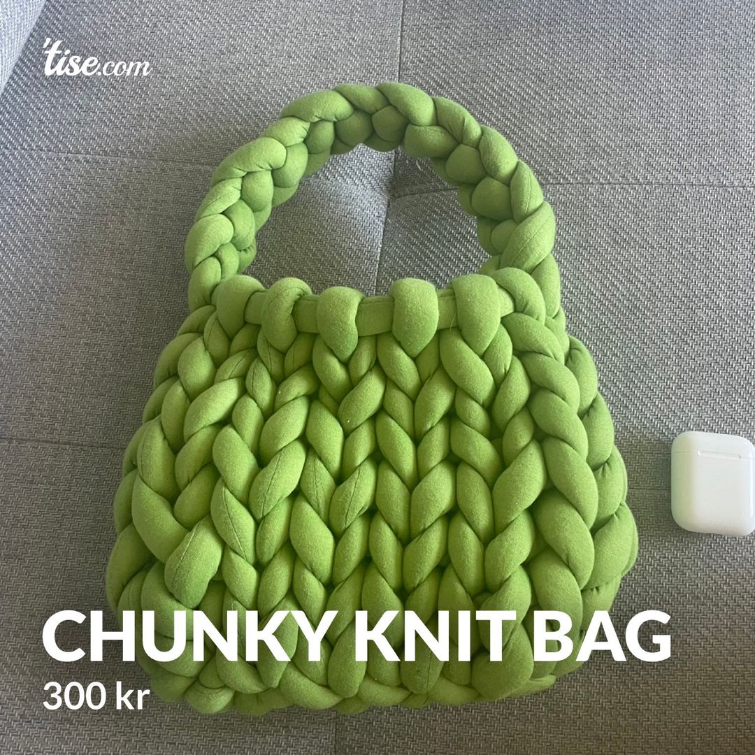 Chunky knit bag