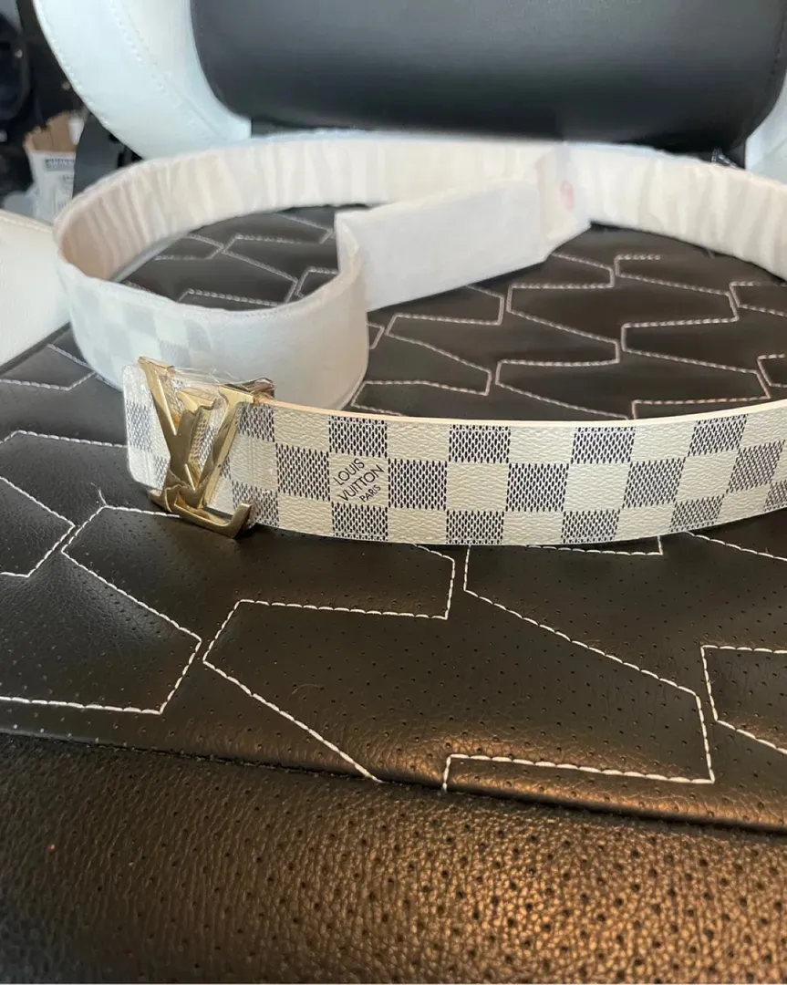 LV Belte Damier azur