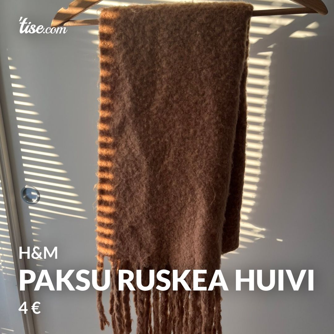 Paksu ruskea huivi