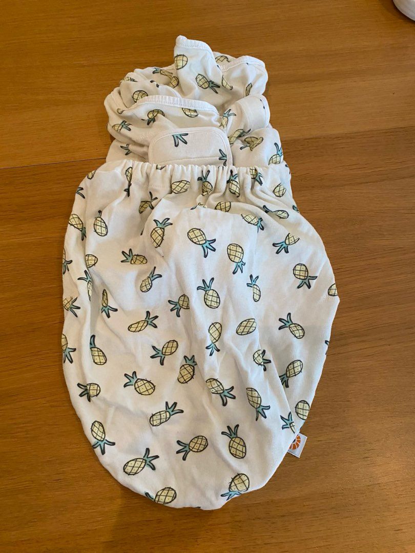 Ergobaby swaddler