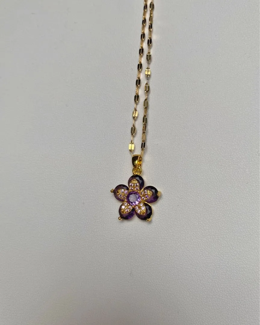 Flower Necklace