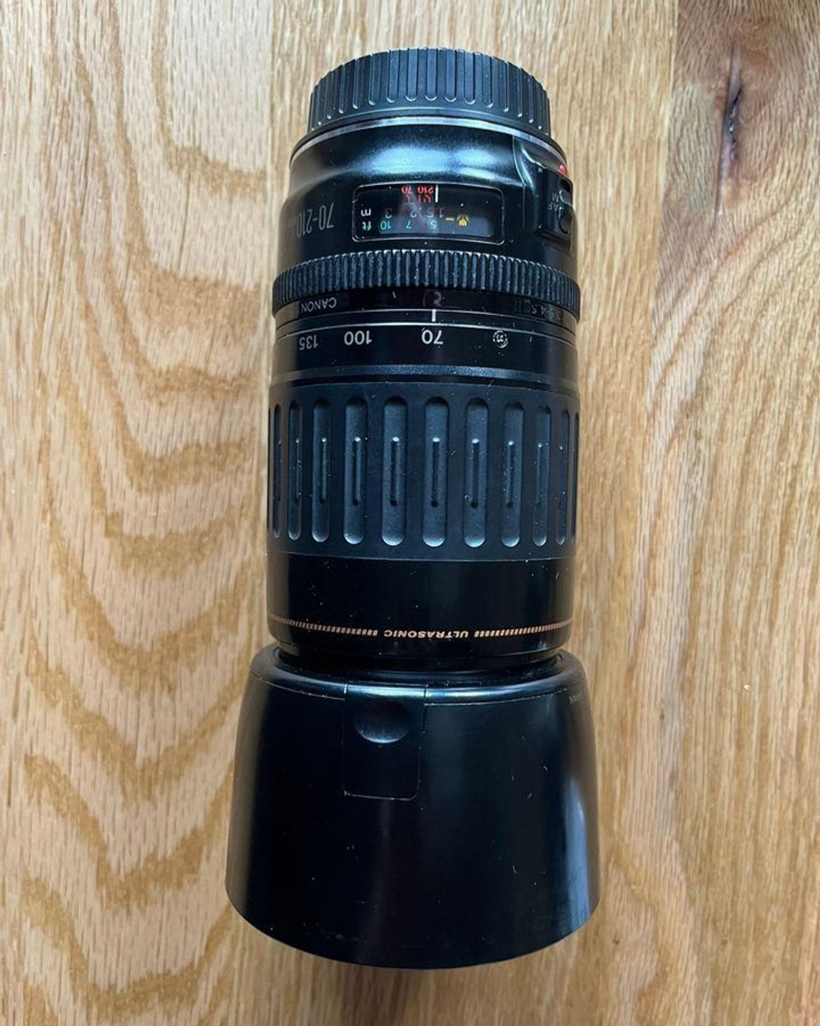 Canon EF 70-210mm