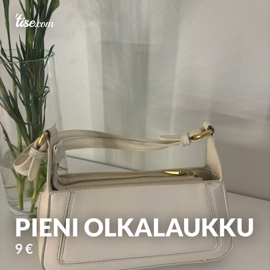 pieni olkalaukku