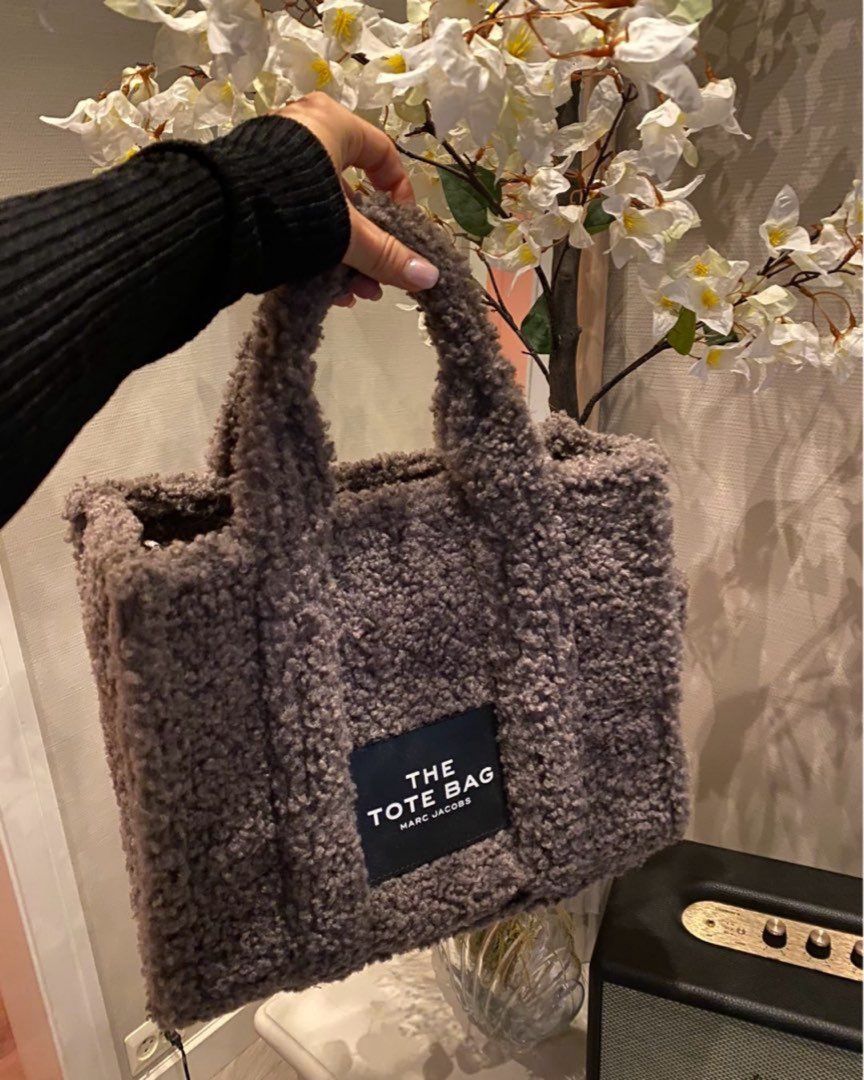 Marc Jacobs tote