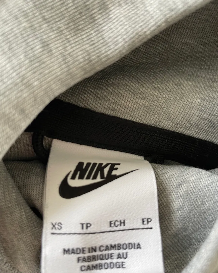 Nike tech fleece tøj