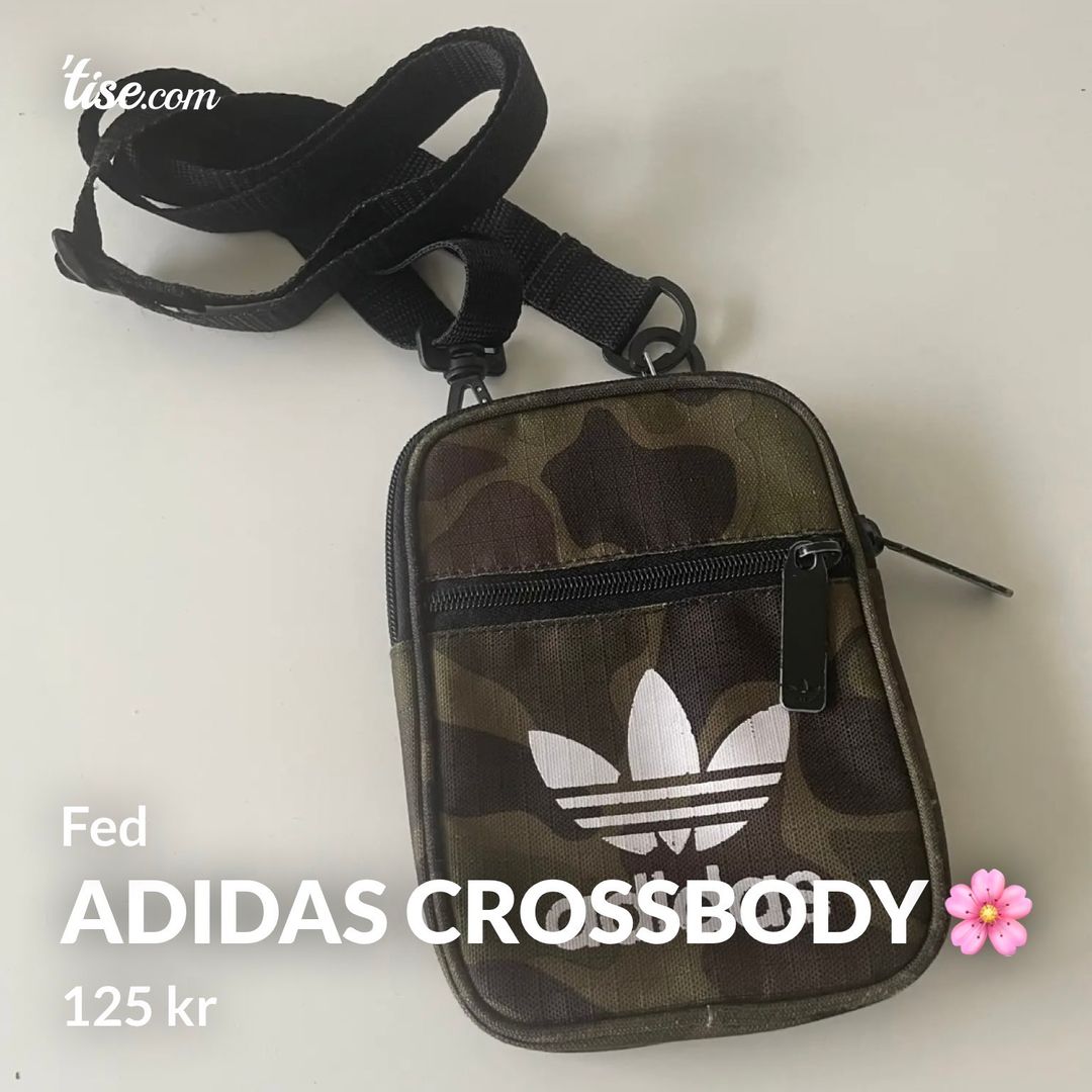 Adidas crossbody 🌸