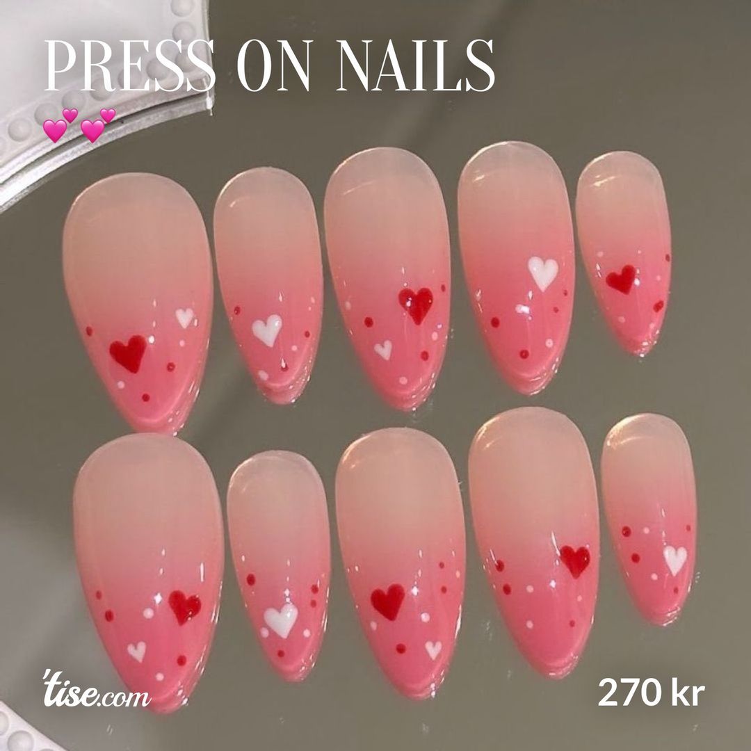 Press on nails